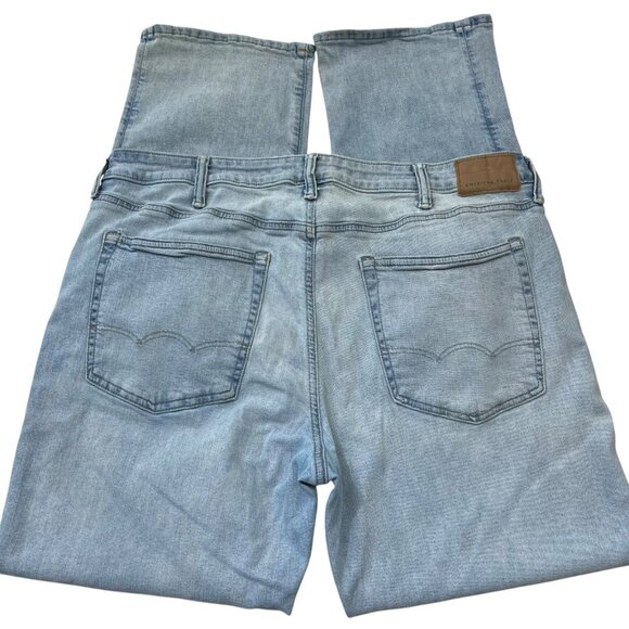 American Eagle Relaxed Straight Jeans Men's 38 x 34(33) - Picture 2 of 4